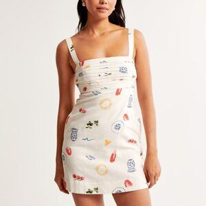 The A&F Emerson Linen-Blend Skort